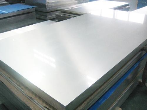 201不锈钢板具有耐酸、耐碱、密度高、抛光无气泡、无真空等特点